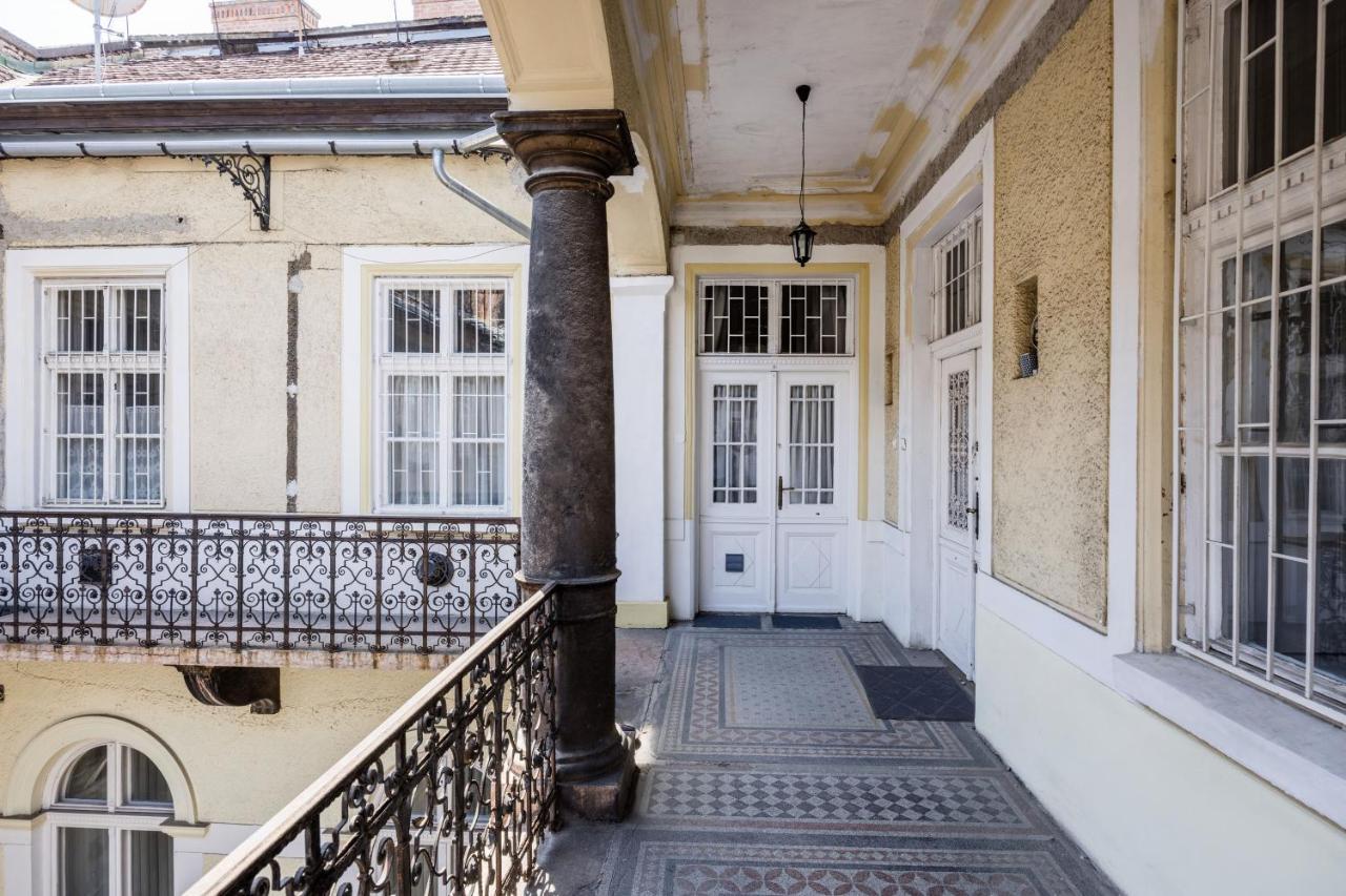 ANDRÁSSY CENTER Apartment Budapeste Exterior foto